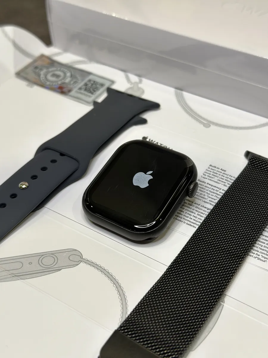 Apple Watch 10 поколений часов